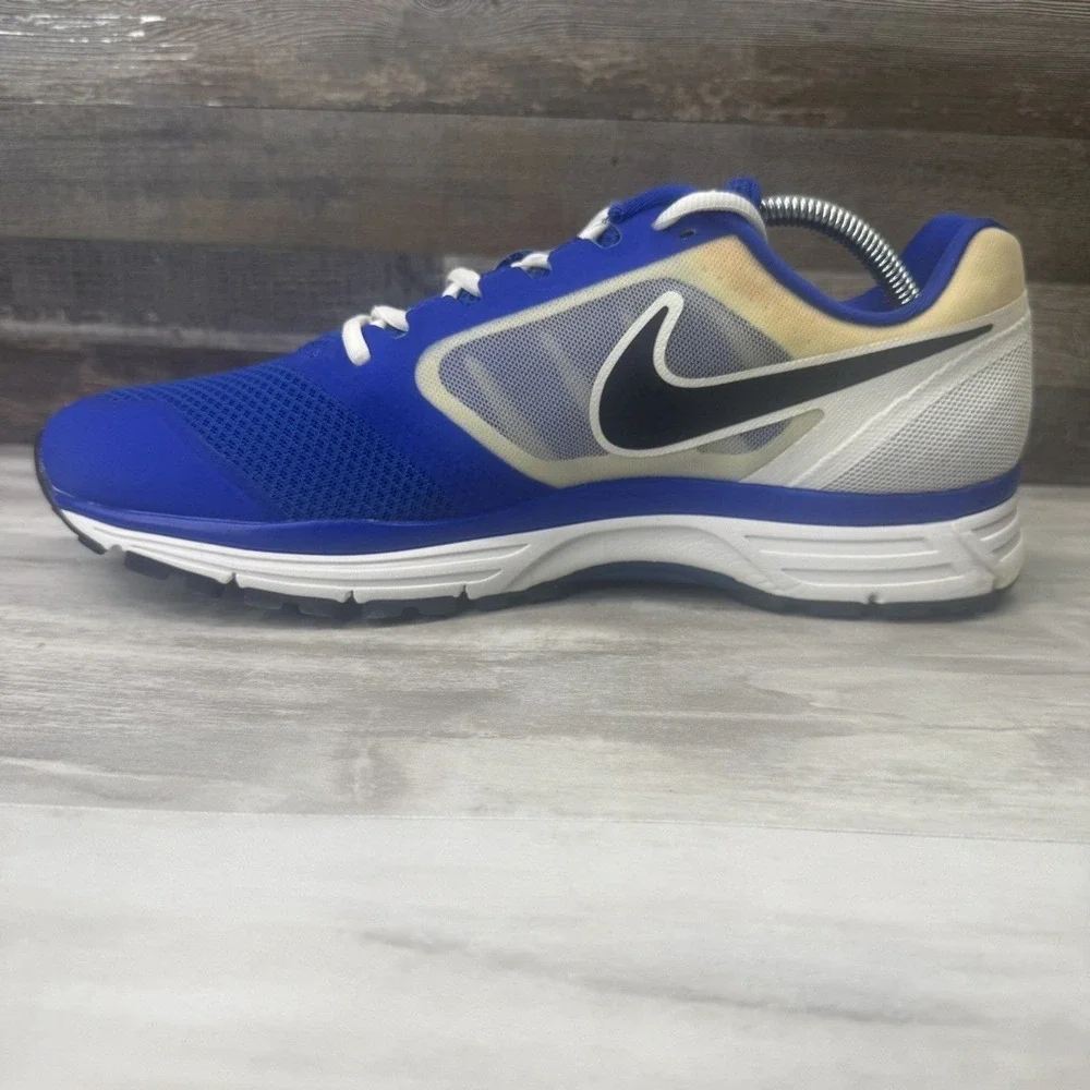 Nike Zoom Vomero+ 8 Men's Size 11.5 Blue White Running Shoes Sneakers 582784-401